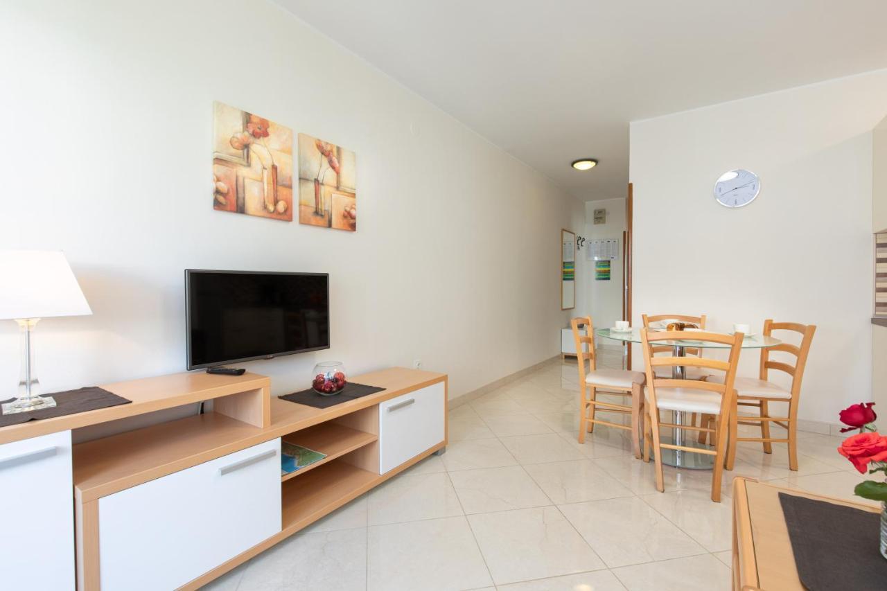 Apartments Dujmovic Ivo 2 巴斯卡 外观 照片