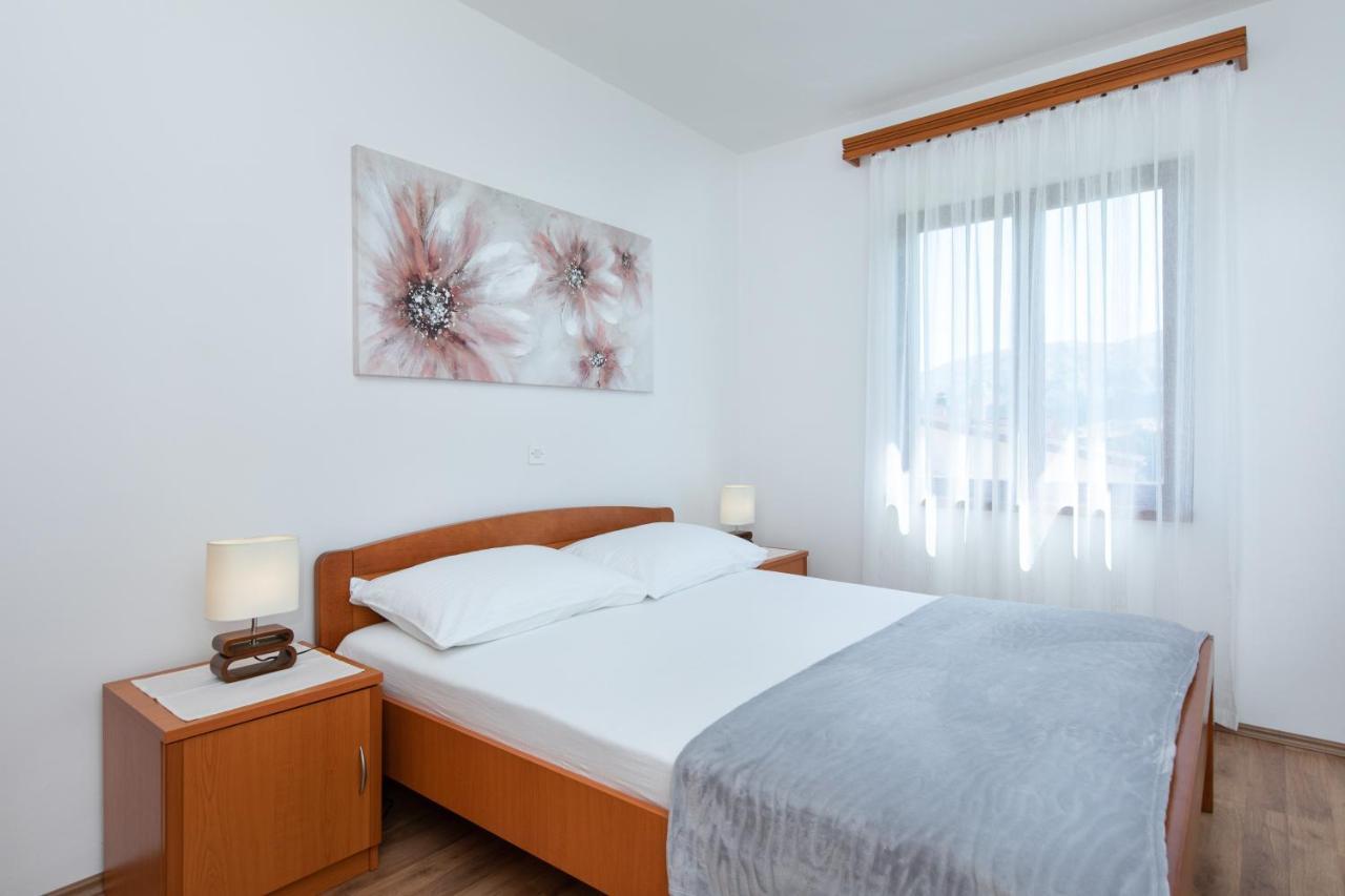 Apartments Dujmovic Ivo 2 巴斯卡 外观 照片