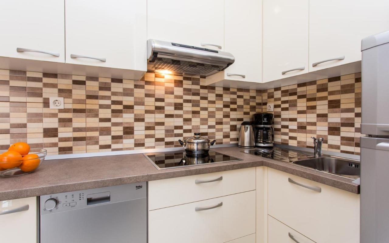 Apartments Dujmovic Ivo 2 巴斯卡 外观 照片